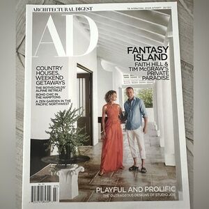 Architectural Digest Magazine - July 2017 Issue